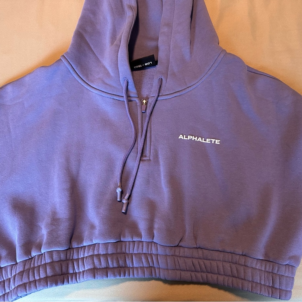 Alphalete violet cropped hoodie